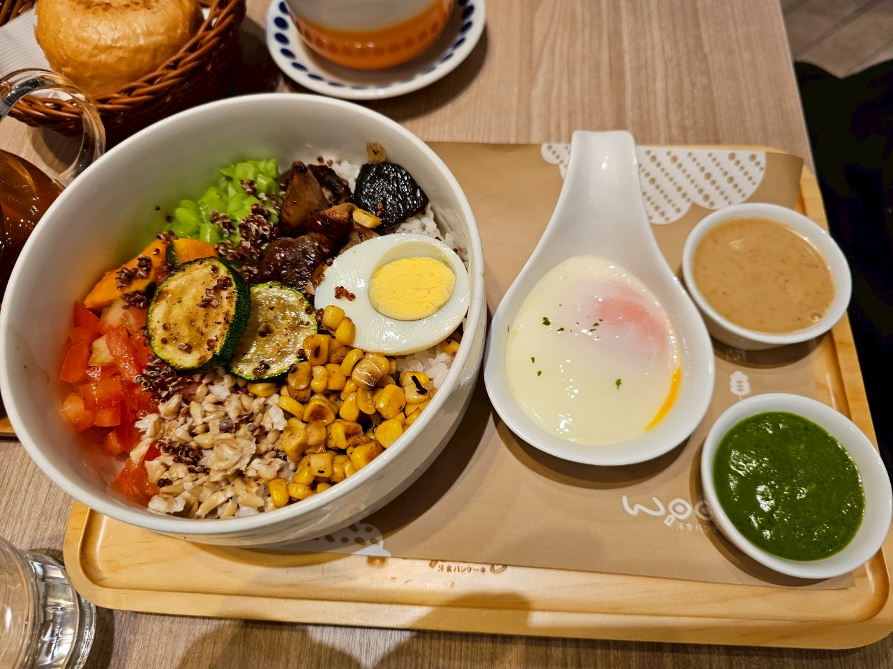輕蔬野菇波奇碗 NT.300