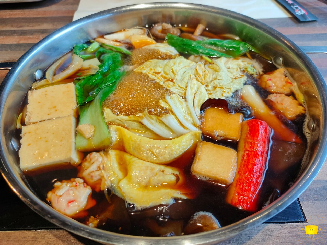 Featured image of post 【桃園市區】和風壽喜燒吃到飽，海陸風格任選最低439起－魯山人和風壽喜鍋物